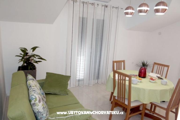 Apartmaji Zora – foto 13