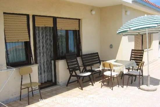 Apartmaji Toni – foto 3