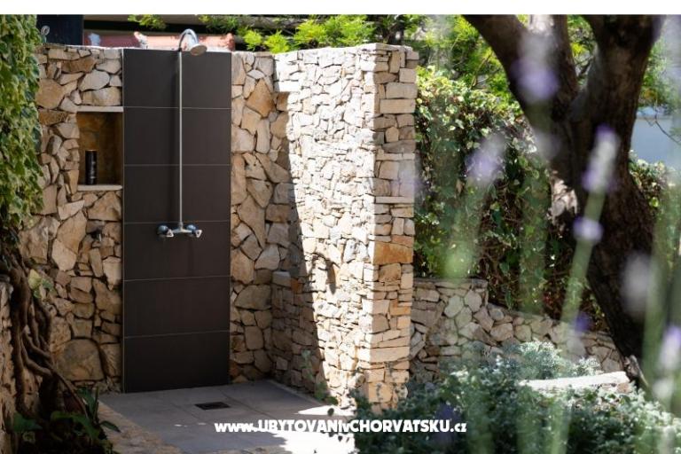 Apartmaji Gizdić – foto 3