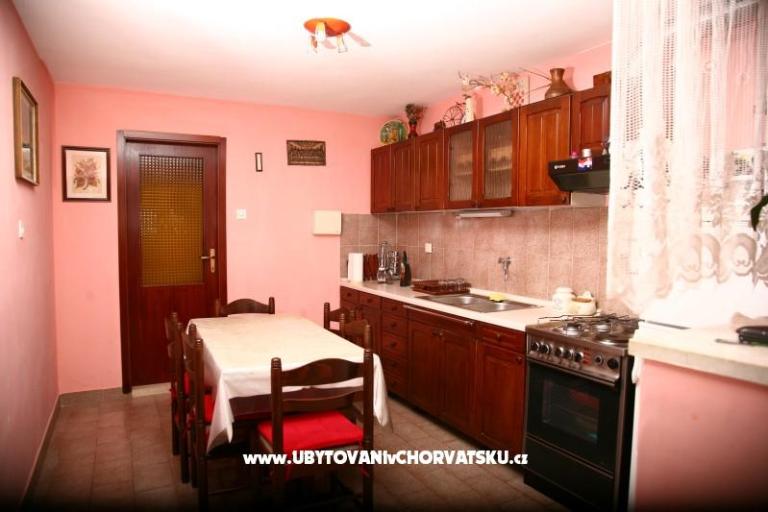 Stona hiša Jadrić – foto 3