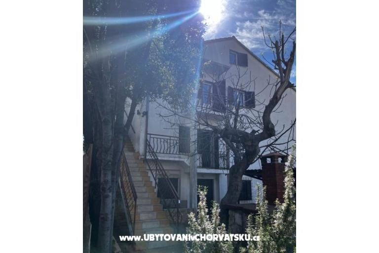 Apartmaji Leila – foto 4