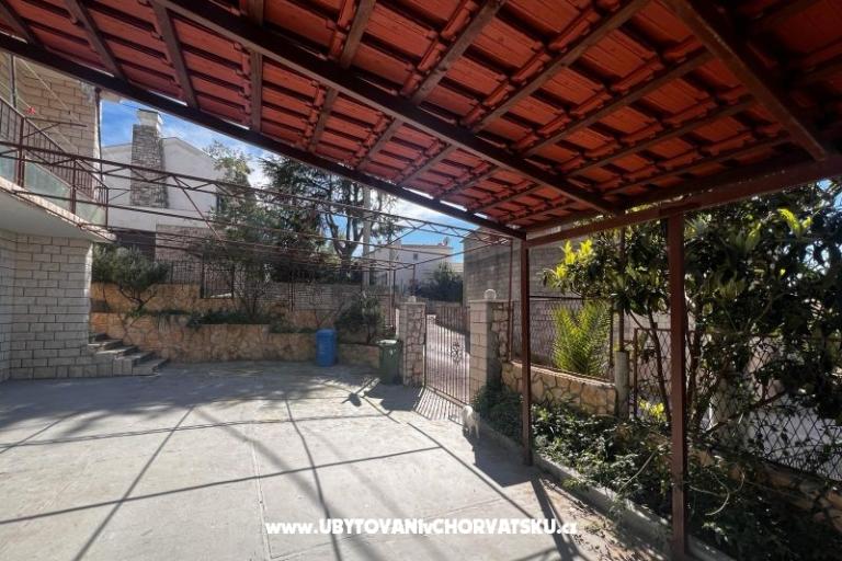 Apartmaji Leila – foto 6