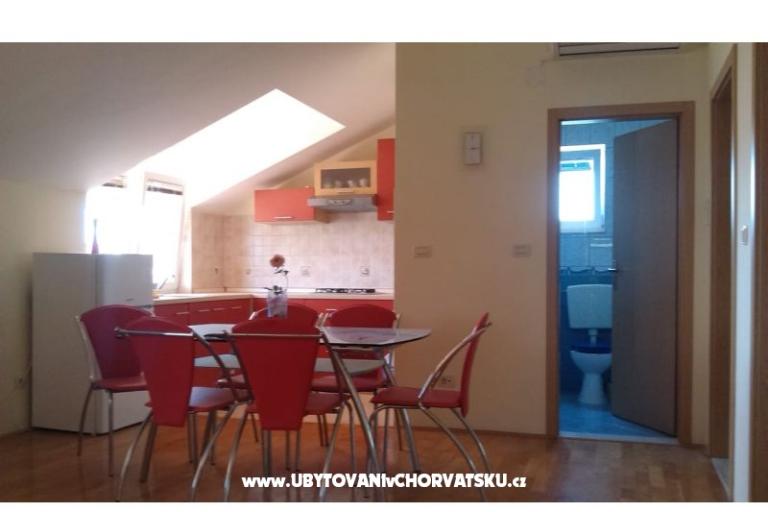 Apartmaji MAJOS – foto 7