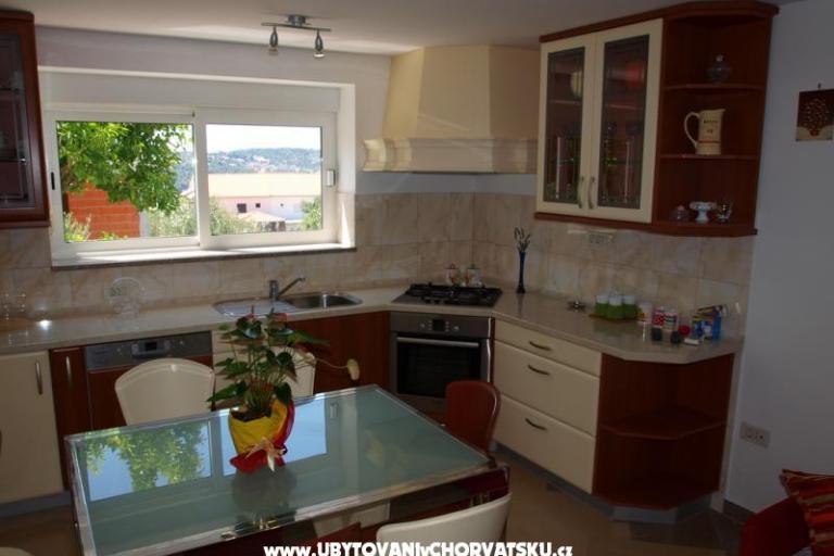 Apartmaji Roza – foto 4