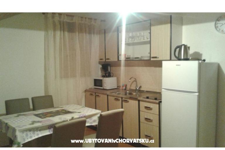  Apartmaji Ružmarin – foto 15