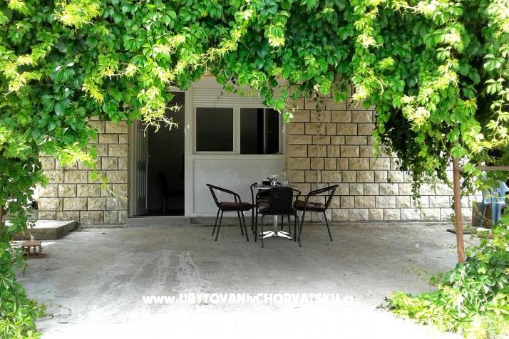  Apartmaji Ružmarin – foto 6