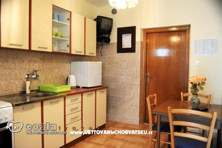 Kristi Apartmaji – foto 5