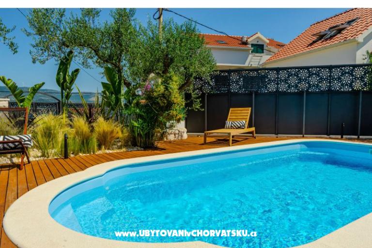The Three Flowers Pool Hiša – foto 4