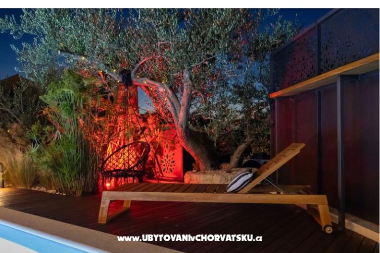 The Three Flowers Pool Hiša – foto 86