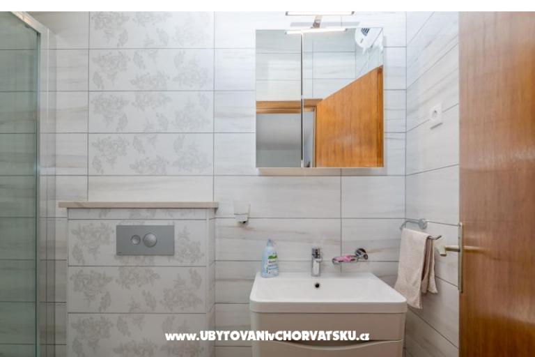 Villa Rosea Apartma – foto 13
