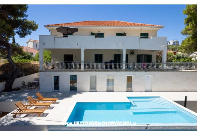 Villa Rosea Apartma – foto 2
