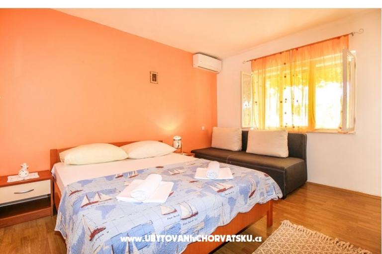 Apartmaji Jelaš – foto 10