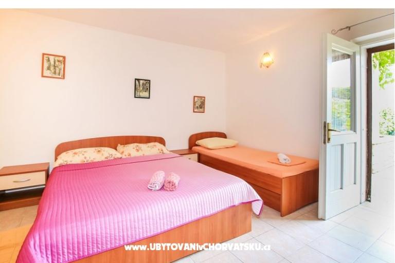 Apartmaji Jelaš – foto 9