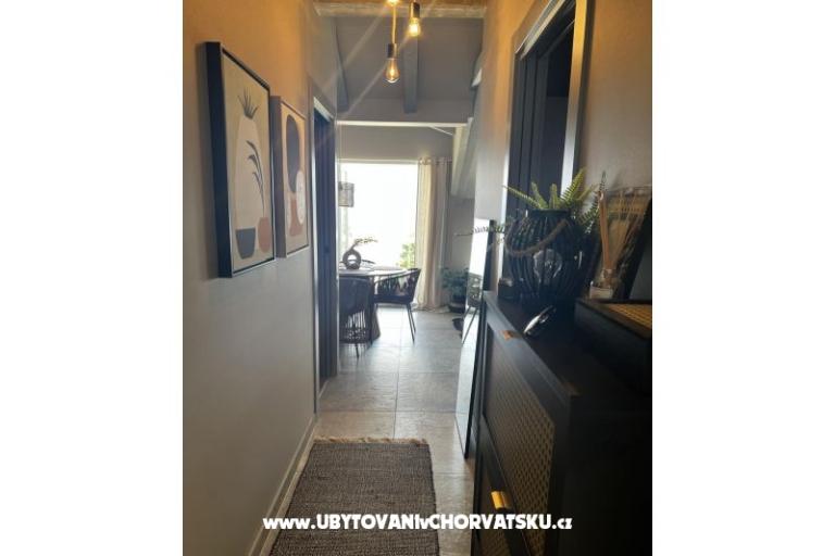 Vila Nautilus luxury Apartmaji – foto 19