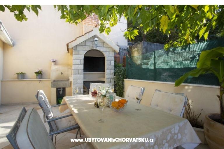 VILLA MILENKA - Apartmaji Gorana – foto 17