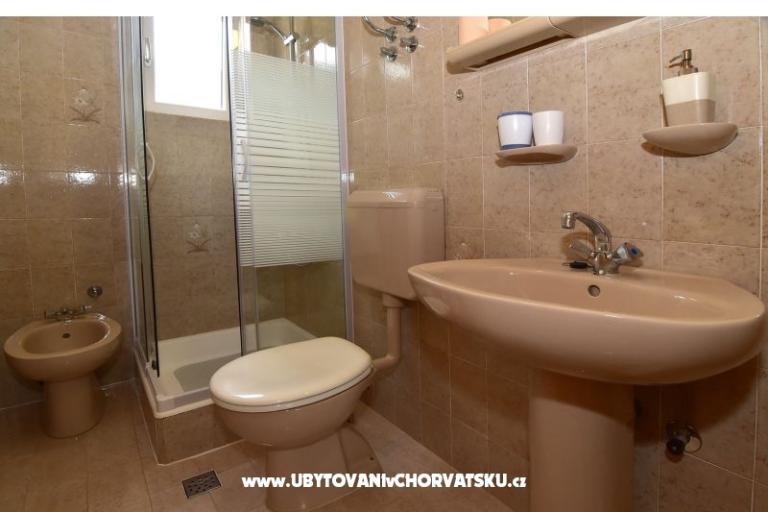 Apartmaji Kraj - Tučepi – foto 15