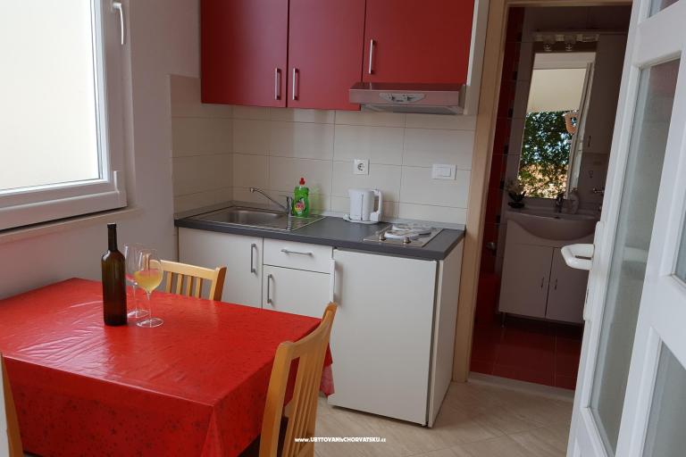 Apartmaji Maslina – foto 2
