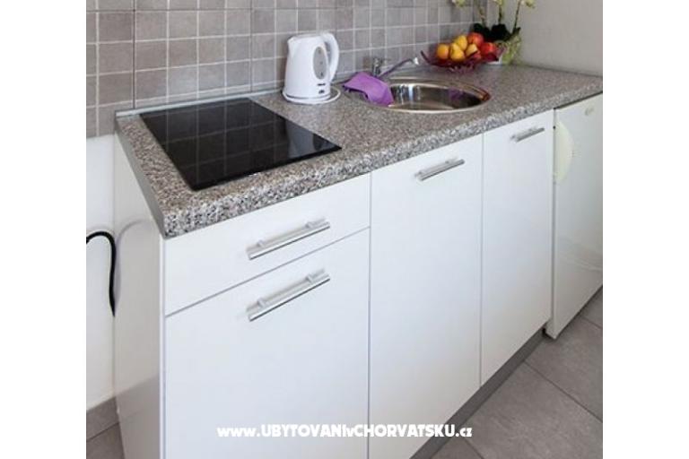 Apartmaji Suzana i Zlatan – foto 4