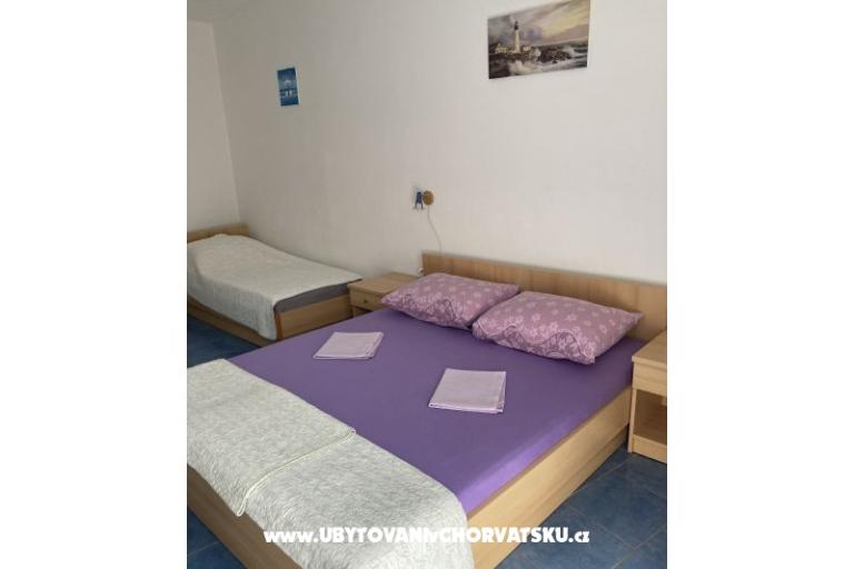 Apartmaji Tri palme – foto 14
