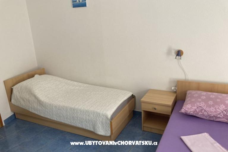 Apartmaji Tri palme – foto 15