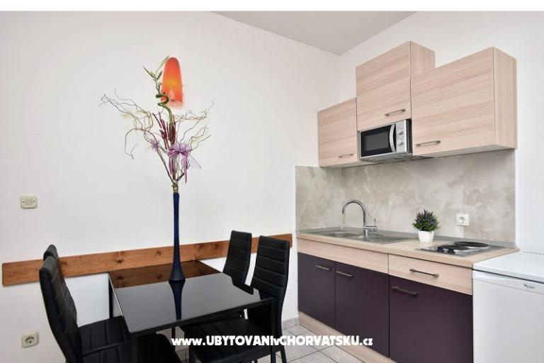 Apartmaji Villa Astrid – foto 16