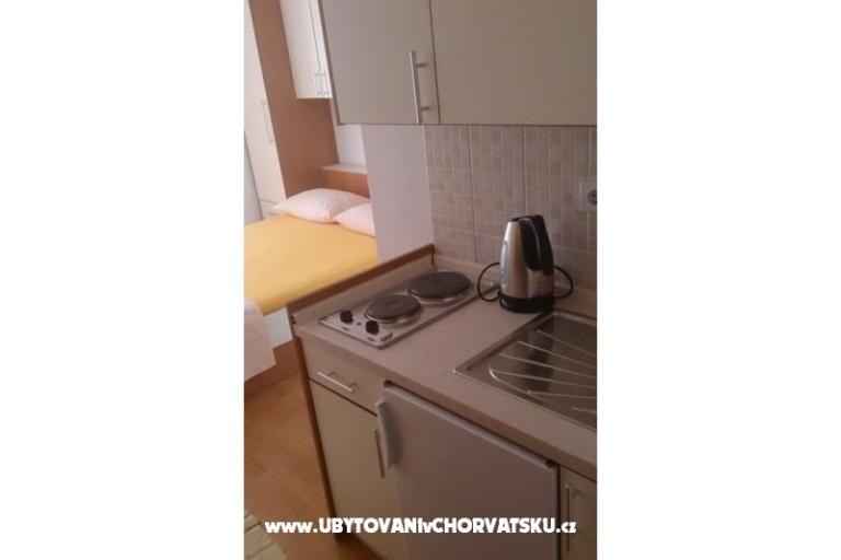 Apartmaji Zelic Tucepi – foto 11