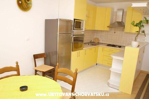 Apartmaji Zelic Tucepi – foto 2