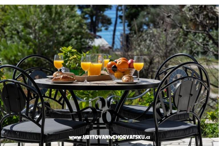 Apartmaji IKO - Tučepi – foto 13