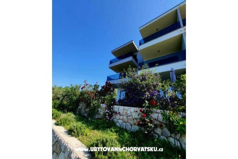Apartmaji IKO - Tučepi – foto 22