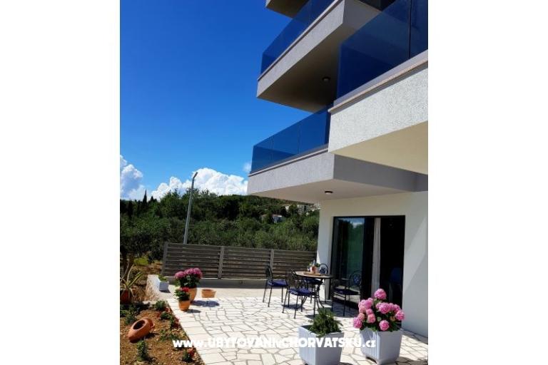 Apartmaji IKO - Tučepi – foto 9