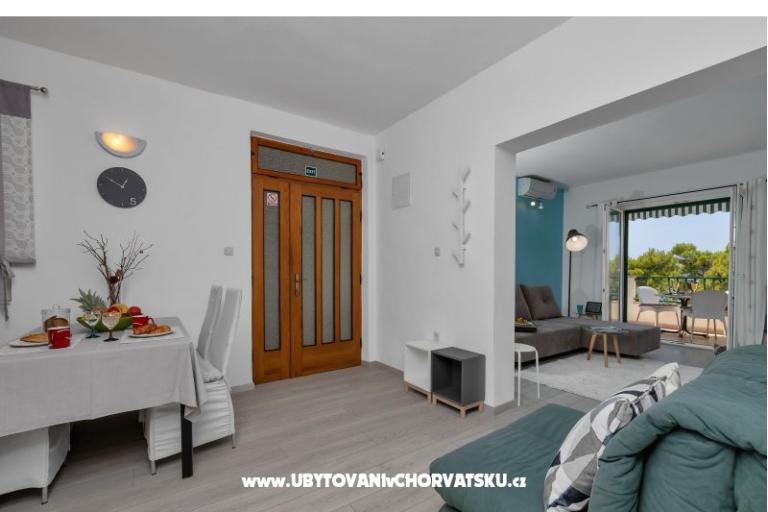 Beachfront Apartma Chiara – foto 7