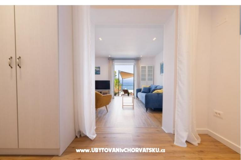 Beachfront Apartma NIVES – foto 20