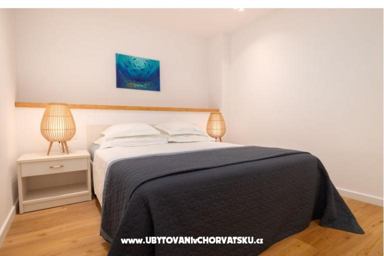 Beachfront Apartma NIVES – foto 21