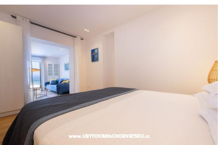 Beachfront Apartma NIVES – foto 22
