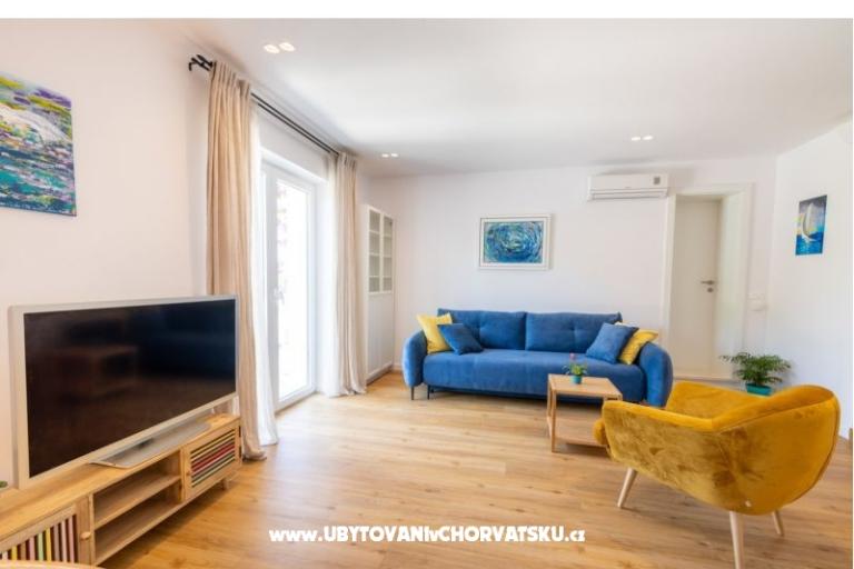 Beachfront Apartma NIVES – foto 9