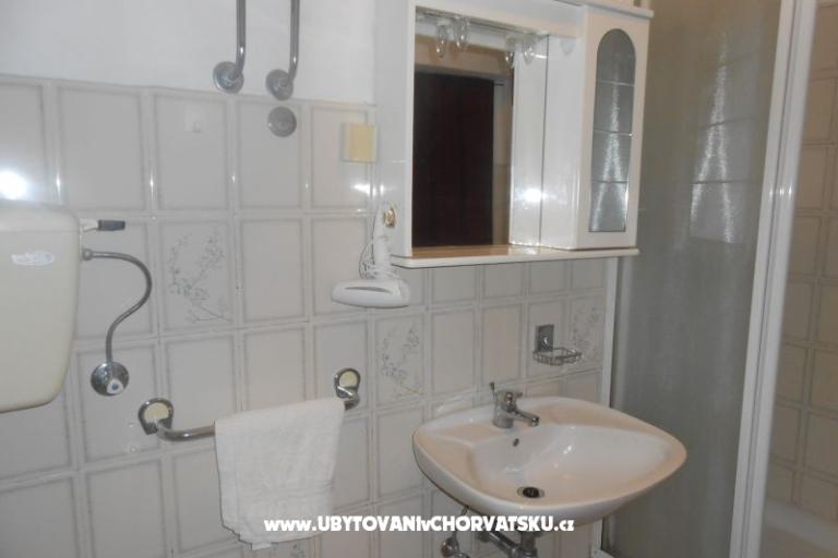 Apartmaji Budi – foto 6