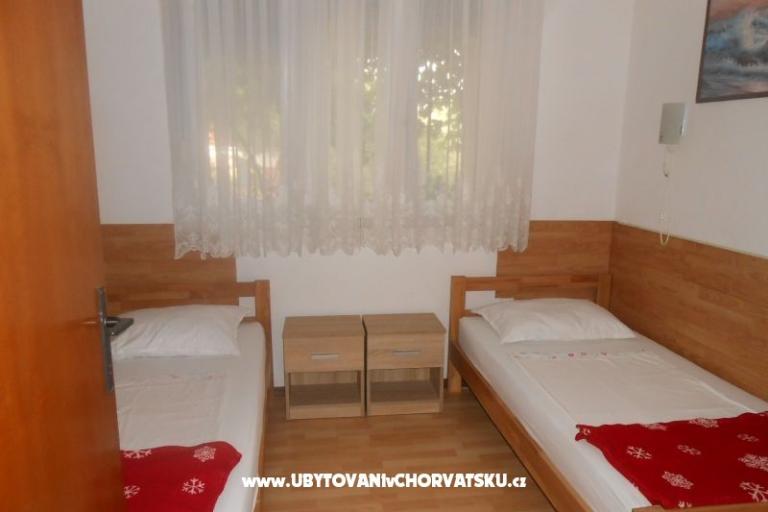 Apartmaji Budi – foto 7