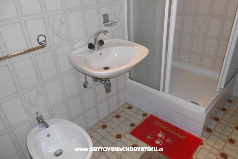 Apartmaji Budi – foto 8