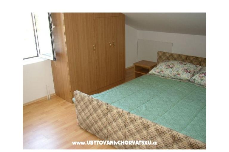 Apartmaji Holiday – foto 10