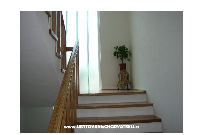 Apartmaji Holiday – foto 12
