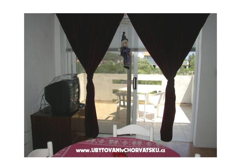 Apartmaji Holiday – foto 8