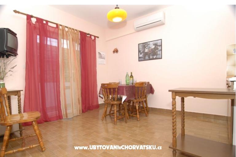 Apartmaji Lonić – foto 8