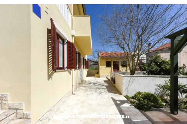 Apartmaji Rena – foto 4
