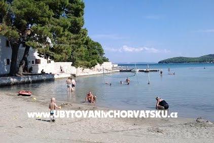 Apartmaji Ugljan – foto 8