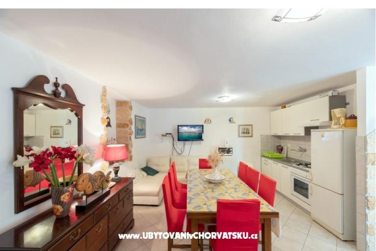 Apartmaji Ferina Ugljan – foto 4