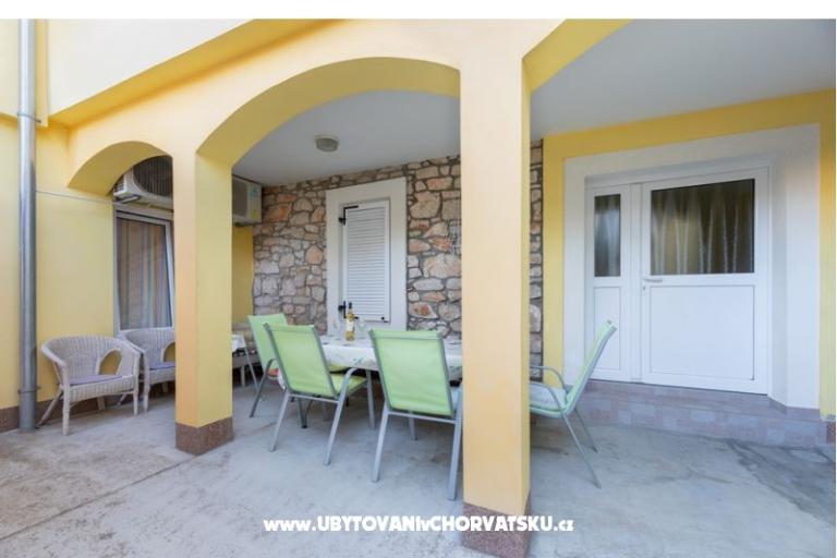 Apartmaji Ferina Ugljan – foto 8