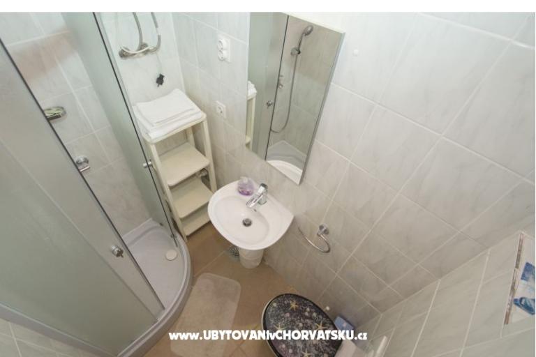 Apartmaji Stone Hiša – foto 5