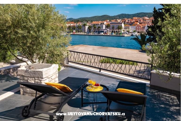 Hiša s pogledom na more Antivo – foto 58