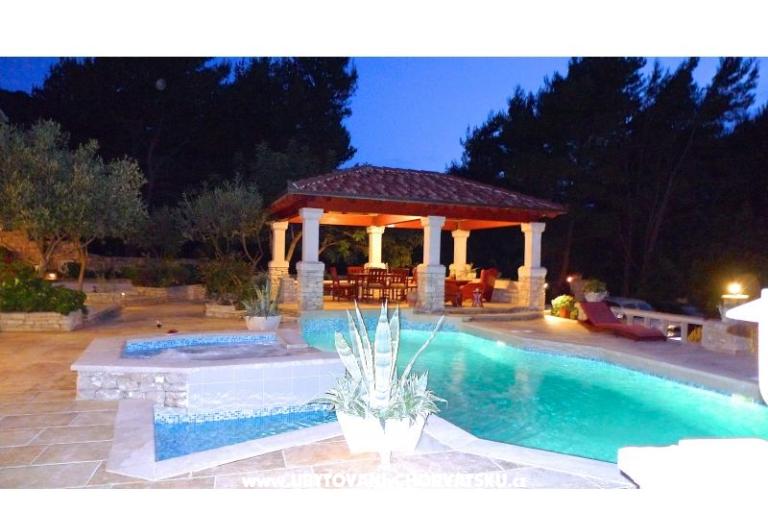 Stona hiša-Villa Poplat – foto 12