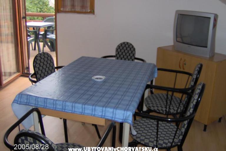 Apartma Cestar – foto 3